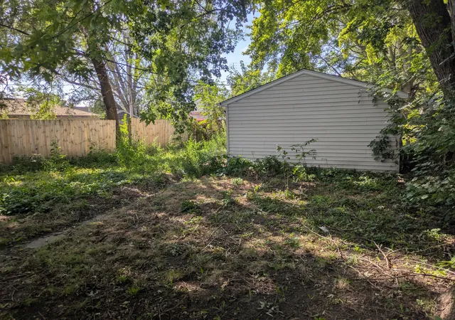 Photo 2 of Sale Pending at 7622 Beech Ave, Hammond, IN 46324 | MLS# 846171 | Listing updated on 2026-10-01