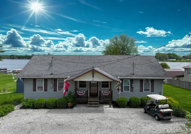 Photo 1 of Single family home for sale at 1241 Main St, Kewanna, IN 46939 | MLS# 846308 | Listing updated on 2026-10-07