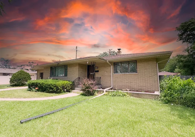 Photo 2 of Single family home for sale at 8417 Hohman Ave, Munster, IN 46321 | MLS# 846182 | Listing updated on 2026-10-06