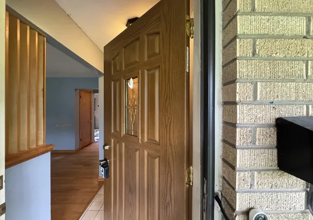 Photo 3 of Single family home for sale at 8417 Hohman Ave, Munster, IN 46321 | MLS# 846182 | Listing updated on 2026-10-06