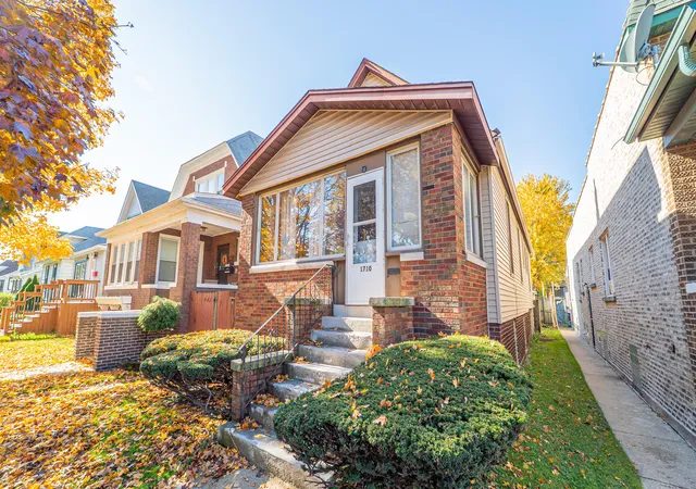 Photo 3 of Single family home for sale at 1710 Atchison Ave, Whiting, IN 46394 | MLS# 846190 | Listing updated on 2026-10-02