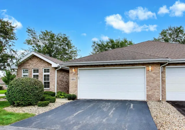 Photo 1 of Multi family home for sale at 1035 Easy St #A, Crown Point, IN 46307 | MLS# 846206 | Listing updated on 2026-10-02