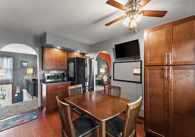 Photo 4 of Single family home for sale at 1250 Woodhollow Ct, Schererville, IN 46375 | MLS# 846270 | Listing updated on 2026-10-05