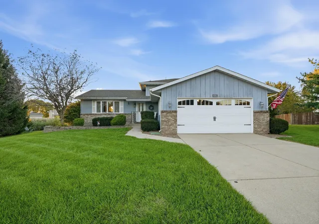 Single family home for sale at 9765 W 135th Place, Cedar Lake, IN 46303 | MLS# 846477