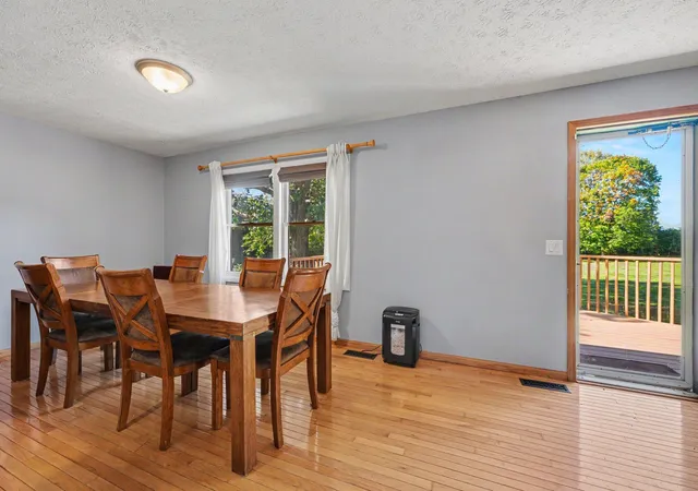 Photo 4 of Single family home for sale at 7703 W Joliet Rd, La Porte, IN 46350 | MLS# 846237 | Listing updated on 2026-10-02