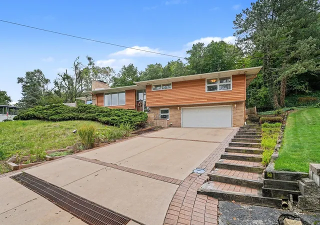 Photo 1 of Single family home for sale at 41 Sunset Trl, Portage, IN 46368 | MLS# 846256 | Listing updated on 2026-10-02