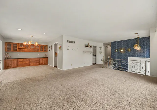 Photo 3 of Single family home for sale at 41 Sunset Trl, Portage, IN 46368 | MLS# 846256 | Listing updated on 2026-10-02
