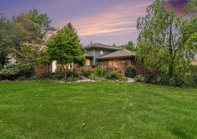 Photo 2 of Single family home for sale at 11858 Linden St, Cedar Lake, IN 46303 | MLS# 846245 | Listing updated on 2026-10-04