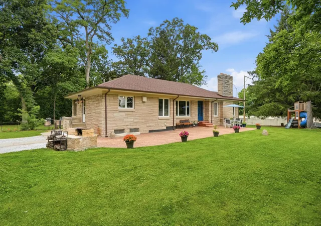 Photo 3 of Sale Pending at 6110 Colorado St, Hobart, IN 46342 | MLS# 846283 | Listing updated on 2026-10-03