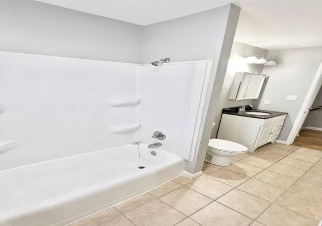 Photo 4 of Single family home for sale at 934 N Oakwood Ave, Griffith, IN 46319 | MLS# 846246 | Listing updated on 2026-10-02