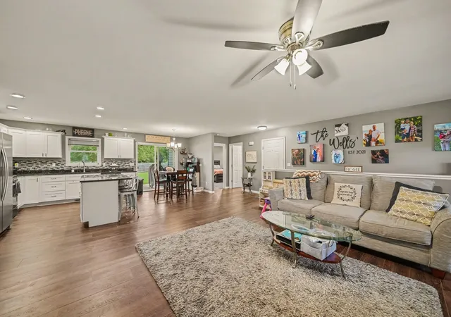 Photo 3 of Single family home for sale at 3223 Smithfield Ln, La Porte, IN 46350 | MLS# 846276 | Listing updated on 2026-10-03