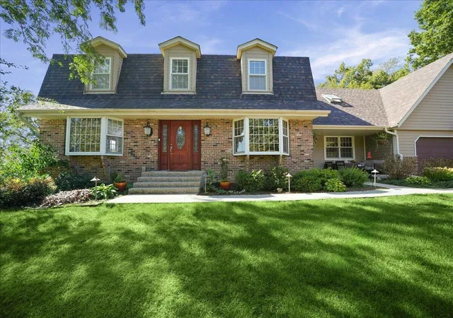 Photo 3 of Single family home for sale at 628 Hazelwood Path, Valparaiso, IN 46385 | MLS# 846289 | Listing updated on 2026-10-06
