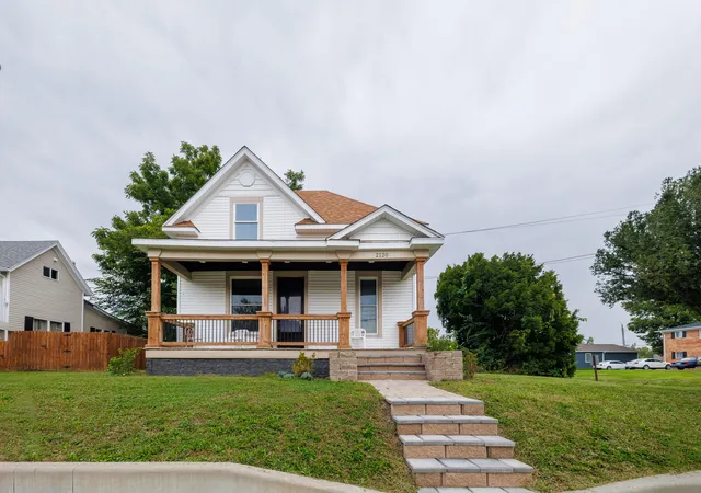 Photo 1 of Single family home for sale at 2120 South St, Lafayette, IN 47904 | MLS# 846296 | Listing updated on 2026-10-03