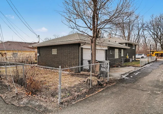 Photo 3 of Single family home for sale at 4219 Walsh Ave, East Chicago, IN 46312 | MLS# 846314 | Listing updated on 2026-10-04