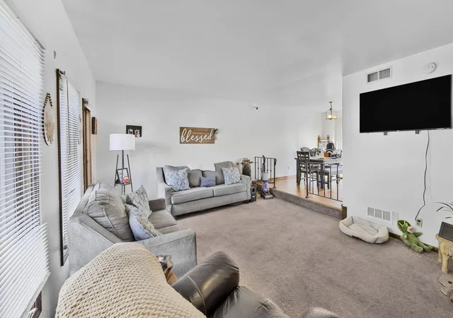 Photo 2 of Multi family home for sale at 9627 Johnson Pl, Crown Point, IN 46307 | MLS# 846437 | Listing updated on 2026-10-13