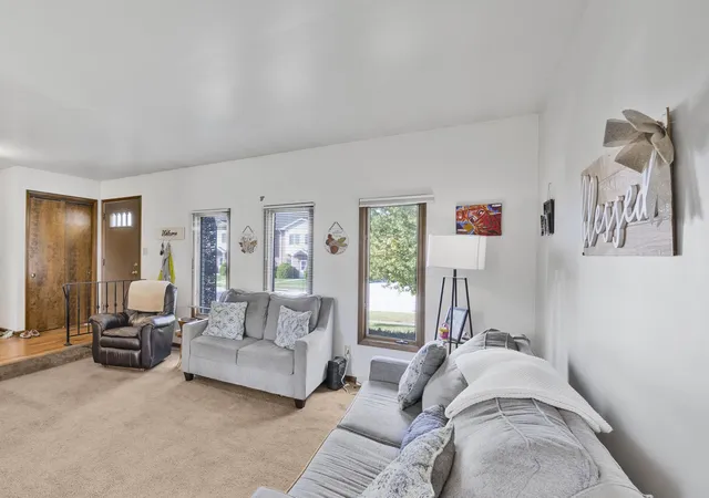 Photo 3 of Multi family home for sale at 9627 Johnson Pl, Crown Point, IN 46307 | MLS# 846437 | Listing updated on 2026-10-13
