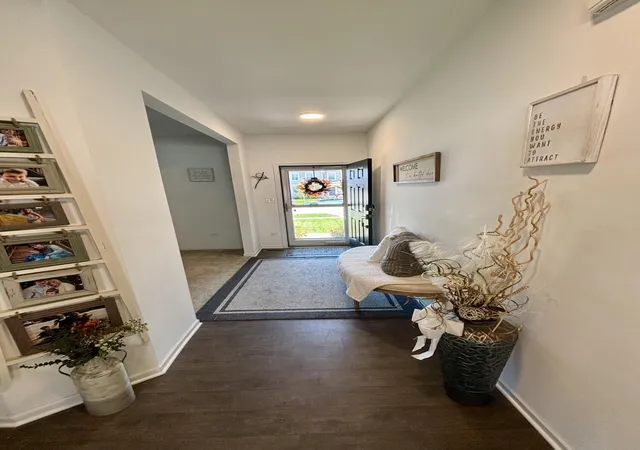 Photo 3 of Single family home for sale at 17822 Crk View Ct, Lowell, IN 46356 | MLS# 846338 | Listing updated on 2026-10-05
