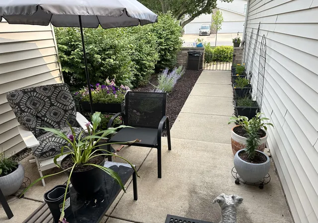 Photo 3 of Multi family home for sale at 1638 Dogwood Dr, Crown Point, IN 46307 | MLS# 846387 | Listing updated on 2026-10-07