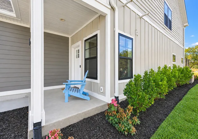 Photo 3 of Townhouse for sale at 11 Moorebrooke Rd, Michigan City, IN 46360 | MLS# 846595 | Listing updated on 2026-10-13