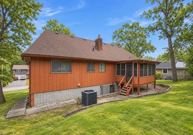 Photo 3 of Sale Pending at 11 Indian Camp Trl, Portage, IN 46368 | MLS# 846502 | Listing updated on 2026-10-08