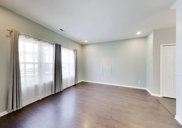 Photo 1 of Single family home for sale at 1065 E 116th Place, Crown Point, IN 46307 | MLS# 846420 | Listing updated on 2026-10-06