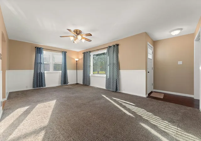 Photo 3 of Single family home for sale at 402 W Daumer Rd, Kouts, IN 46347 | MLS# 846530 | Listing updated on 2026-10-08