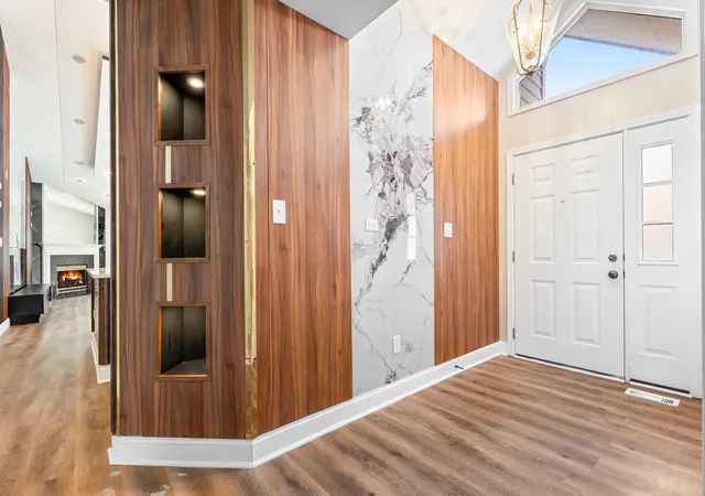 Photo 2 of Townhouse for sale at 902 Cornwallis Ln, Munster, IN 46321 | MLS# 846348 | Listing updated on 2026-10-05