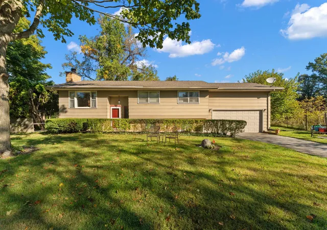 Single family home for sale at 35 E 900 North, Chesterton, IN 46304 | MLS# 846493