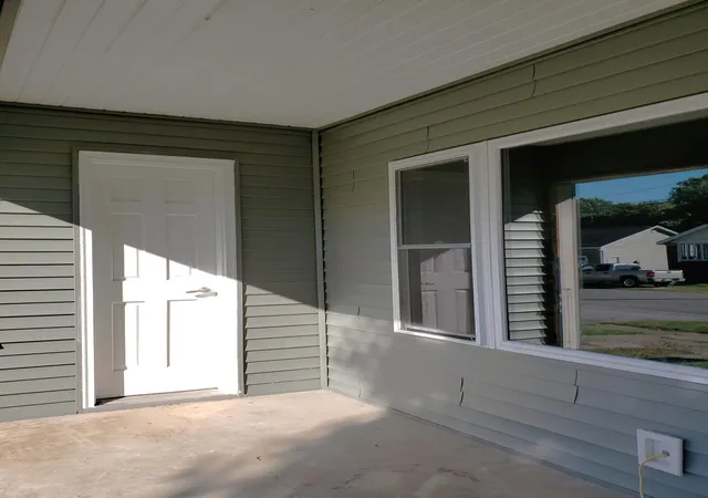 Photo 3 of Single family home for sale at 303 N 2nd Street, Kentland, IN 47951 | MLS# 846374 | Listing updated on 2026-10-05