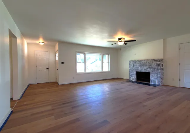 Photo 3 of Single family home for sale at 303 N 2nd Street, Kentland, IN 47951 | MLS# 846374 | Listing updated on 2026-10-05