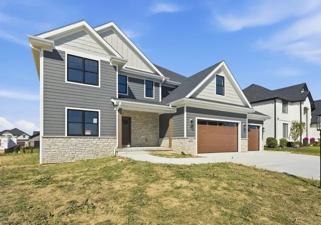 Single family home for sale at 9480 Tall Grass Trl, Saint John, IN 46373 | MLS# 846370