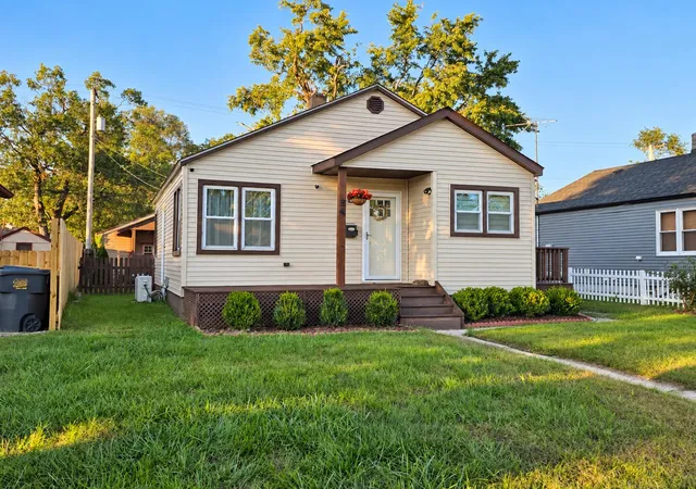 Single family home for sale at 34 Huber Blvd, Hobart, IN 46342 | MLS# 846369