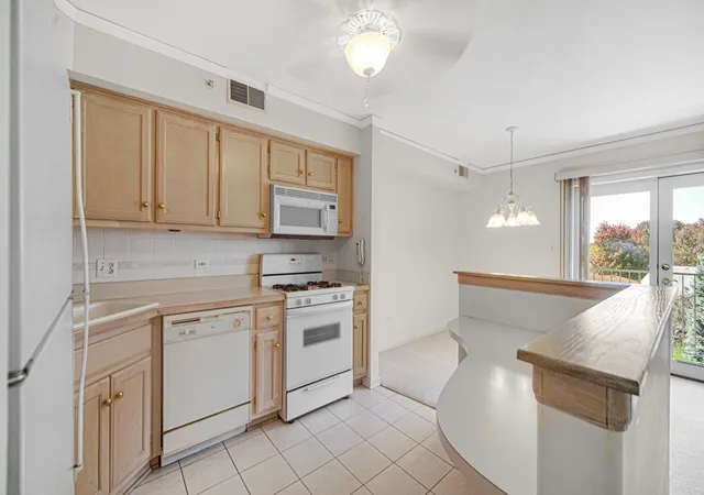 Photo 3 of Condo for sale at 114 Swan Dr #3C, Dyer, IN 46311 | MLS# 846553 | Listing updated on 2026-10-08