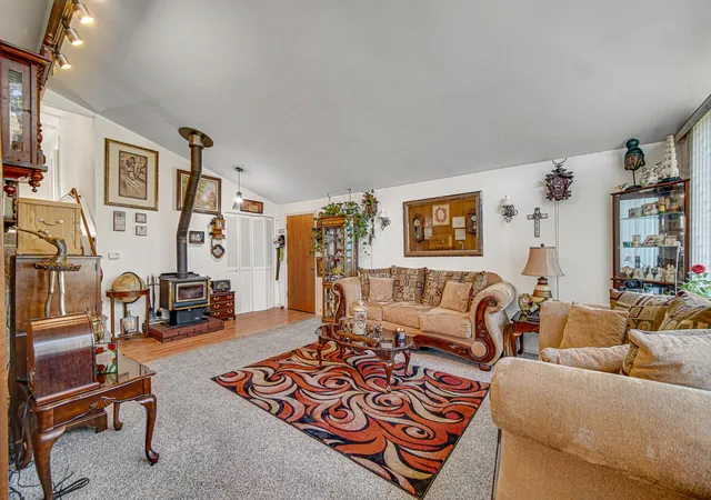 Photo 3 of Single family home for sale at 8231 Hickory Ave, Gary, IN 46403 | MLS# 846383 | Listing updated on 2026-10-27