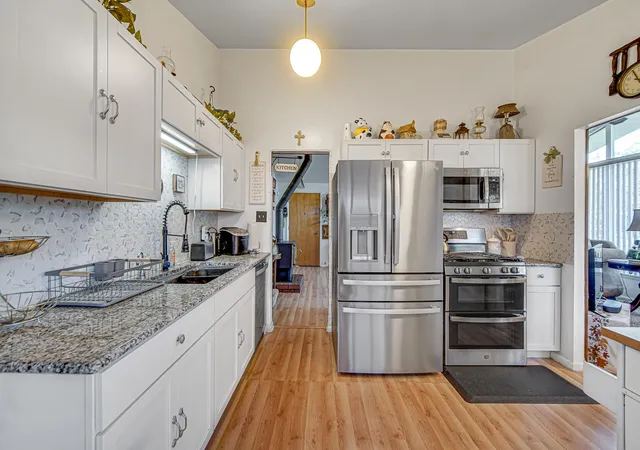Photo 4 of Single family home for sale at 8231 Hickory Ave, Gary, IN 46403 | MLS# 846383 | Listing updated on 2026-10-27