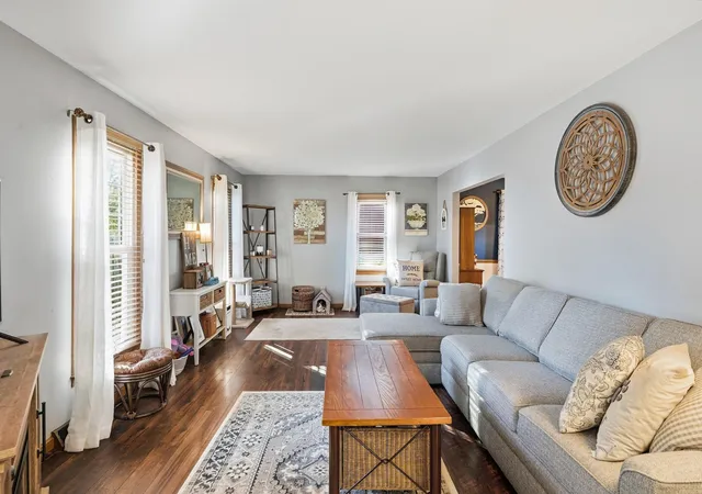 Photo 3 of Single family home for sale at 1803 Mccord Rd, Valparaiso, IN 46383 | MLS# 846422 | Listing updated on 2026-10-08