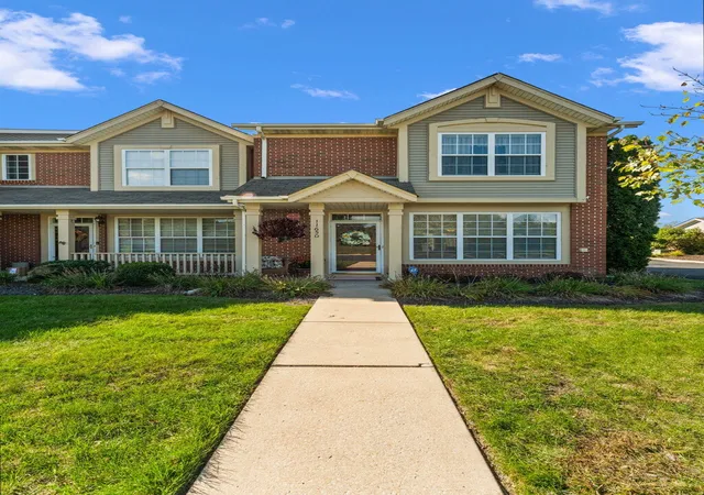 Photo 1 of Townhouse for sale at 11650 Broadway, Crown Point, IN 46307 | MLS# 846426 | Listing updated on 2026-10-06