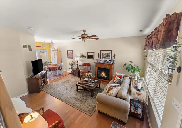 Photo 3 of Townhouse for sale at 11650 Broadway, Crown Point, IN 46307 | MLS# 846426 | Listing updated on 2026-10-06