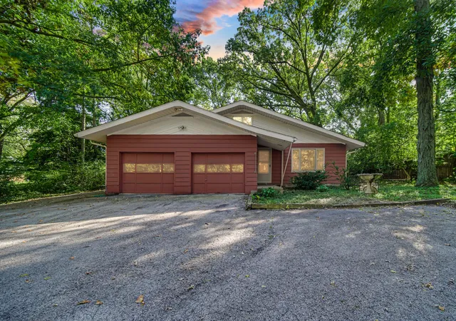 Photo 1 of Single family home for sale at 12175 W 85th Avenue, Saint John, IN 46373 | MLS# 846520 | Listing updated on 2026-10-08