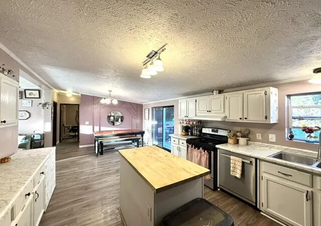 Photo 4 of Single family home for sale at 1120 N Falvey St, Winamac, IN 46996 | MLS# 846448 | Listing updated on 2026-10-06