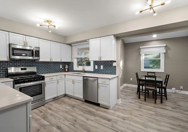 Photo 4 of Townhouse for sale at 1890 Azalea Ct, Crown Point, IN 46307 | MLS# 846551 | Listing updated on 2026-10-08