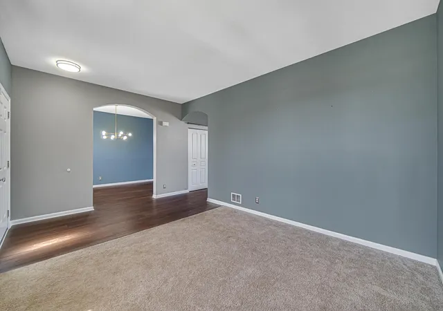 Photo 3 of Single family home for sale at 1140 Hyde Park, Crown Point, IN 46307 | MLS# 846556 | Listing updated on 2026-10-09