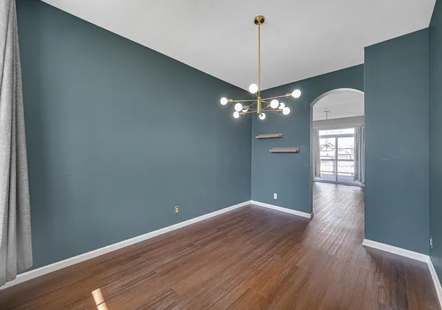Photo 4 of Single family home for sale at 1140 Hyde Park, Crown Point, IN 46307 | MLS# 846556 | Listing updated on 2026-10-09