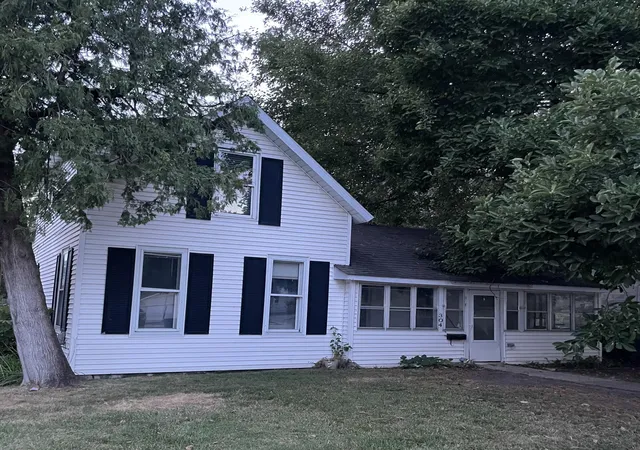 Photo 1 of Single family home for sale at 304 N Front St, Rensselaer, IN 47978 | MLS# 846463 | Listing updated on 2026-10-07