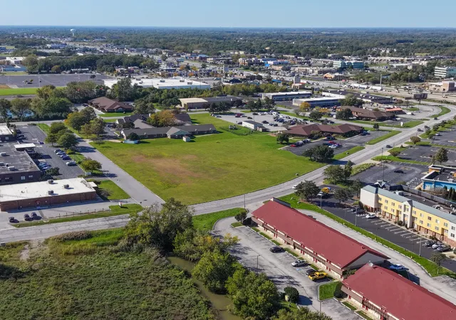 Photo 4 of Land for sale at 780 E 83rd Avenue, Merrillville, IN 46410 | MLS# 846480 | Listing updated on 2026-10-07