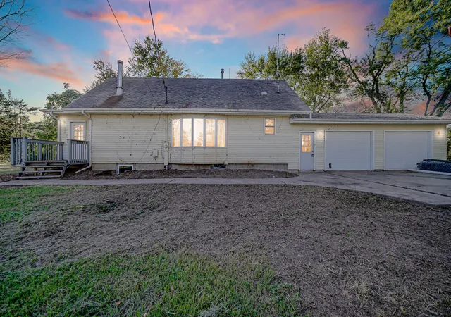 Photo 2 of Single family home for sale at 231 E 1200 North, Chesterton, IN 46304 | MLS# 846683 | Listing updated on 2026-10-10