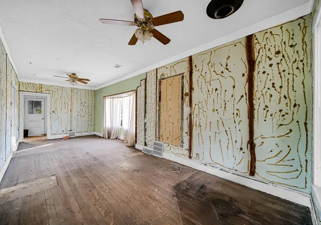 Photo 4 of Single family home for sale at 231 E 1200 North, Chesterton, IN 46304 | MLS# 846683 | Listing updated on 2026-10-10