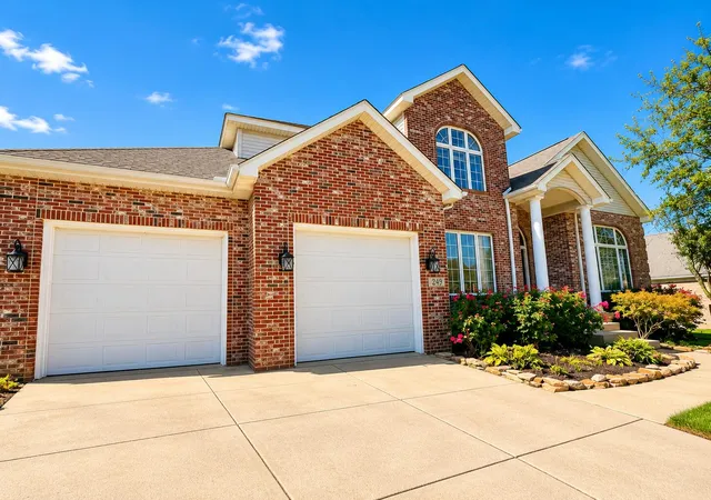 Photo 3 of Single family home for sale at 249 Moncrief Dr, Valparaiso, IN 46385 | MLS# 846583 | Listing updated on 2026-10-09