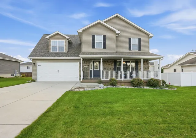 Photo 2 of Single family home for sale at 12738 Wheeler St, Cedar Lake, IN 46303 | MLS# 846492 | Listing updated on 2026-10-07