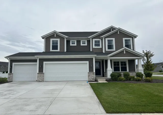 Photo 1 of Sale Pending at 6641 Sky Dr, Schererville, IN 46375 | MLS# 846555 | Listing updated on 2026-10-13